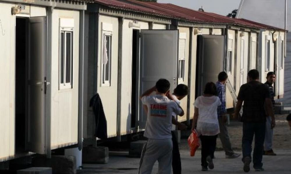Κορωνοϊός: Τι θα συμβεί αν υπάρξουν κρούσματα στις προσφυγικές δομές;